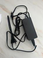 Oplader ducati electrische scooters step, Ophalen of Verzenden, Zo goed als nieuw