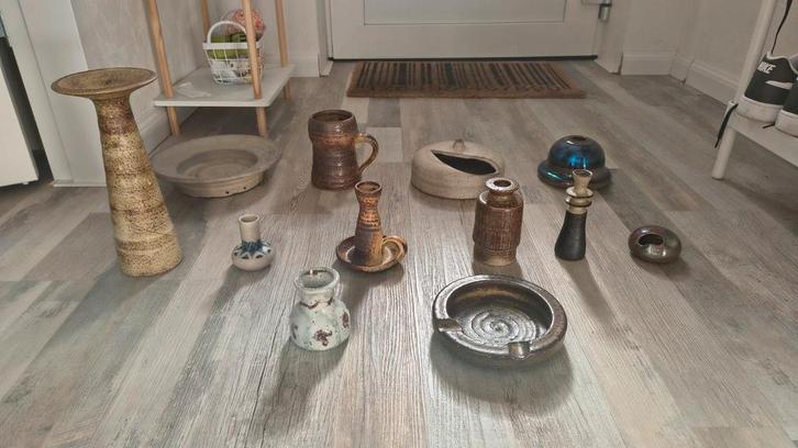 12 x Mobach aardwerk uit de jaren 80, Antiek en Kunst, Antiek | Keramiek en Aardewerk, Ophalen of Verzenden