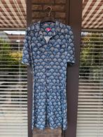 Tante Betsy Dress Betsy Feather Blue, maat M, Tante Betsy, Blauw, Zo goed als nieuw, Knielengte