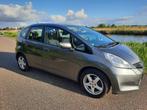Honda Jazz 1.4 2013 Grijs AIRCO/ ISOFIX/ ELEKTR. PAKKET, Auto's, Honda, Voorwielaandrijving, 450 kg, 4 cilinders, 1054 kg