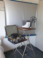 Revue Lux 10 diaprojector + camera + projectiescherm, Audio, Tv en Foto, Diaprojectors, Ophalen, Gebruikt