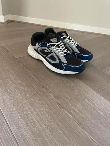 Dior B30 beschikbaar voor biedingen