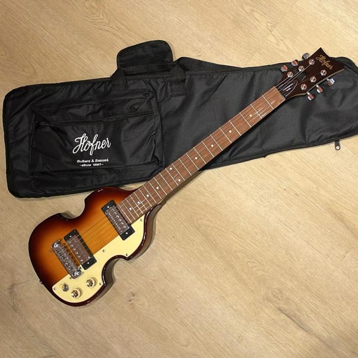 Höfner Shorty Violin E-Gitaar Sunburst Incl. Guitar Wireless, Muziek en Instrumenten, Snaarinstrumenten | Gitaren | Elektrisch