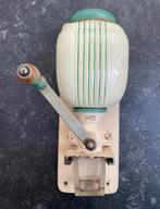 Vintage H.T. Koffiemolen koffiebonenmolen bonenmolen, Antiek en Kunst, Antiek | Keukenbenodigdheden, Ophalen of Verzenden