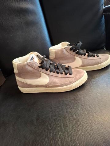 Nike schoenen maat 38 beschikbaar voor biedingen