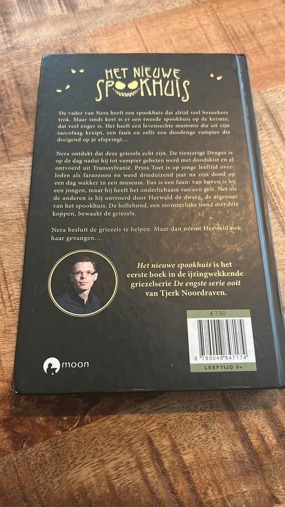 Tjerk Noordraven - Het nieuwe spookhuis, Boeken, Kinderboeken | Jeugd | 10 tot 12 jaar, Zo goed als nieuw, Ophalen of Verzenden