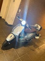 Vespa Primavera 125cc - 2022, Fietsen en Brommers, Scooters | Vespa, Overige modellen, Ophalen of Verzenden, Zo goed als nieuw