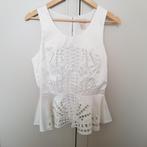 H&M trend crème peplum top broderie 38, Kleding | Dames, Tops, Maat 38/40 (M), H&M, Zonder mouw, Zo goed als nieuw