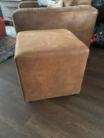 Poef / voetenbankje, Ophalen, Vierkant, 50 tot 75 cm