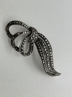 A39 Prachtige zilveren broche markasiet, Ophalen of Verzenden, Zilver, Broche, Met edelsteen