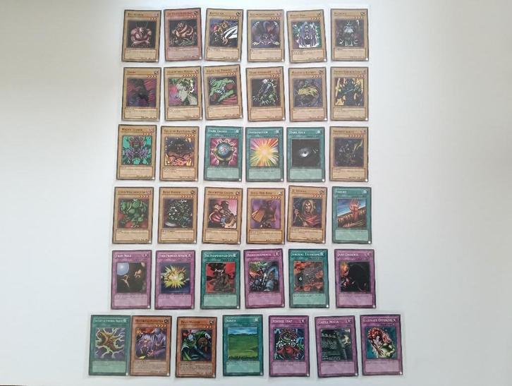 Yugioh - Starter Deck Kaiba - 37 Kaarten [LP/MP], Hobby en Vrije tijd, Verzamelkaartspellen | Yu-gi-Oh!, Gebruikt, Starterdeck