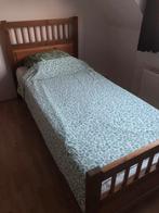 Een-persoonsbed Ikea + matras, Ophalen, 90 cm, Eenpersoons, Bruin