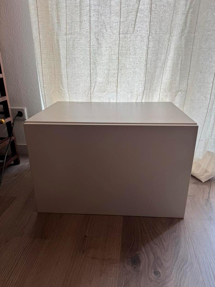 Besta kastje ikea 60cm, Huis en Inrichting, Woonaccessoires | Kisten, Zo goed als nieuw, Minder dan 50 cm, 50 tot 75 cm, 50 tot 100 cm