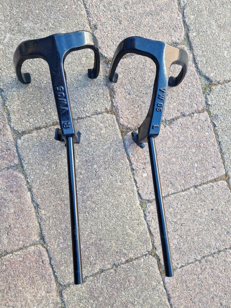 Emuk spiegelkap houders VW, Ophalen