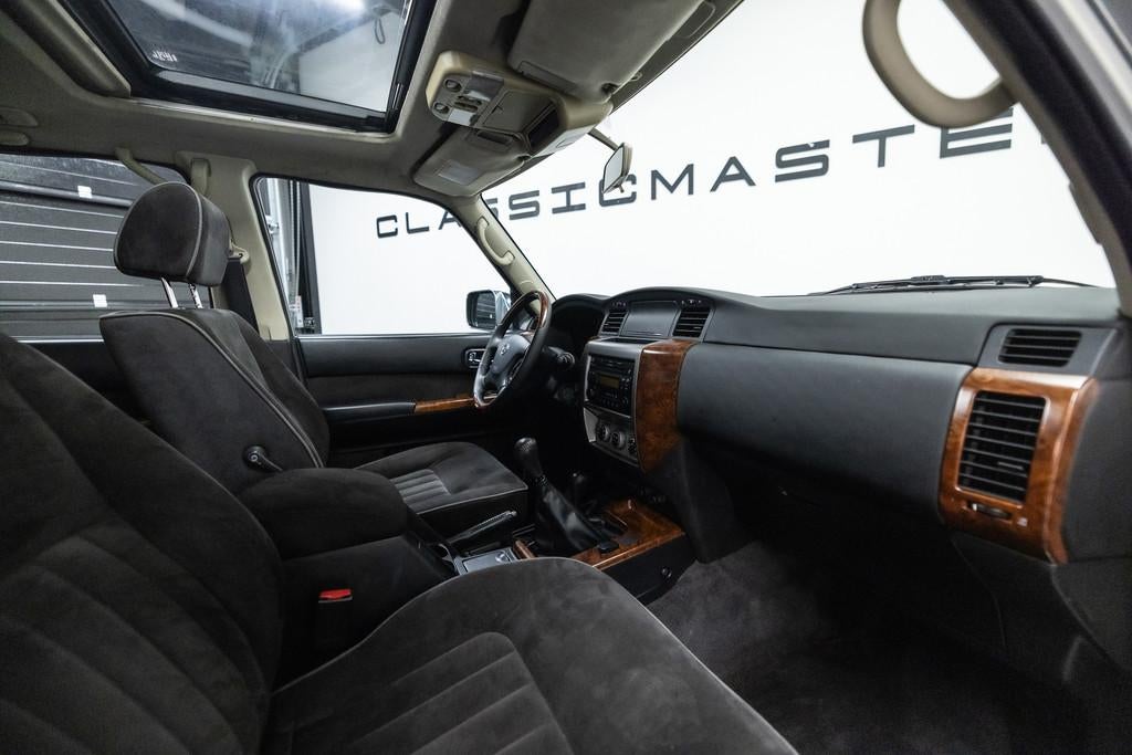 Nissan Patrol Super Safari Btw auto, Fiscale waarde € 8.00, Stof, Gebruikt, Zwart, Handgeschakeld