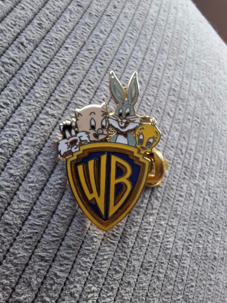 Warner Bros Looney Tunes pin, Verzamelen, Speldjes, Pins en Buttons, Ophalen of Verzenden, Nieuw