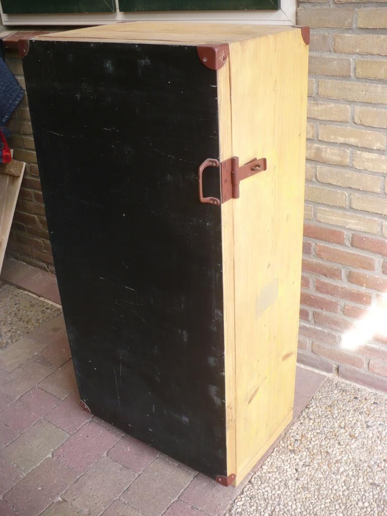 Oude Wacker Trilplaat kist/kast uit 1956/1957, Ophalen