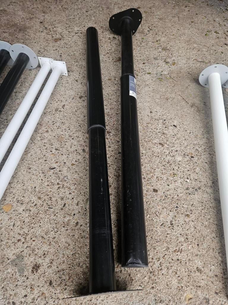 Duraline Meubelpoot Verstelbaar Rond Zwart Ø5,6x70-110cm, Ophalen