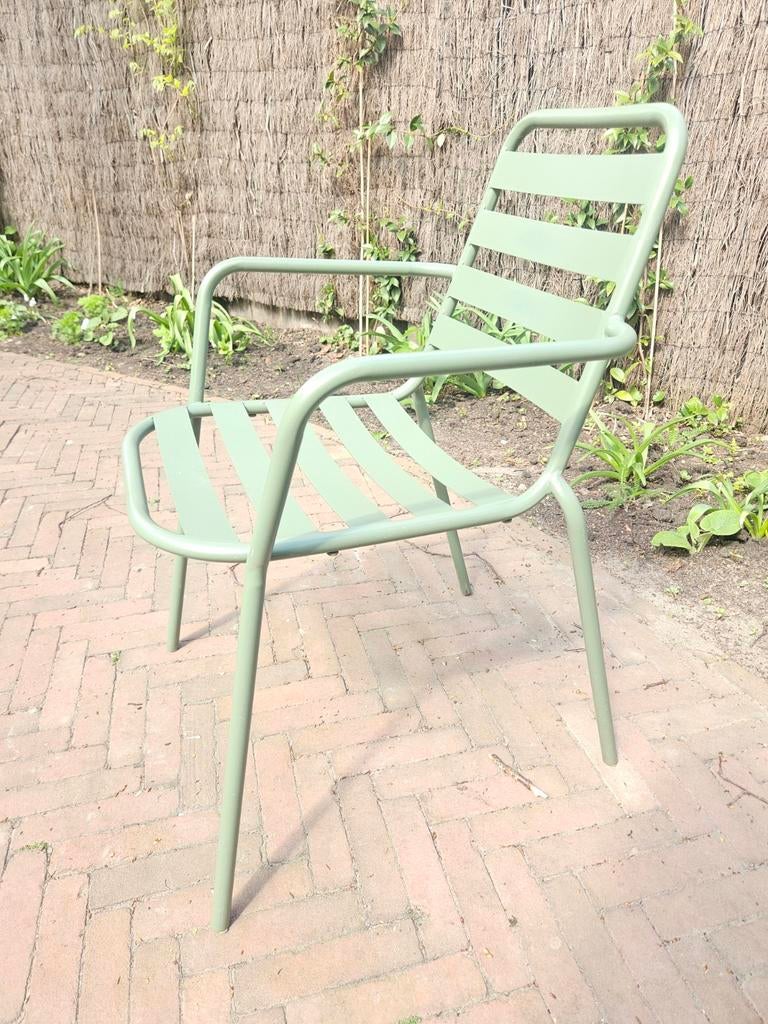 Ijzeren tuinstoelen, Ophalen, Zo goed als nieuw, Metaal, Stapelbaar