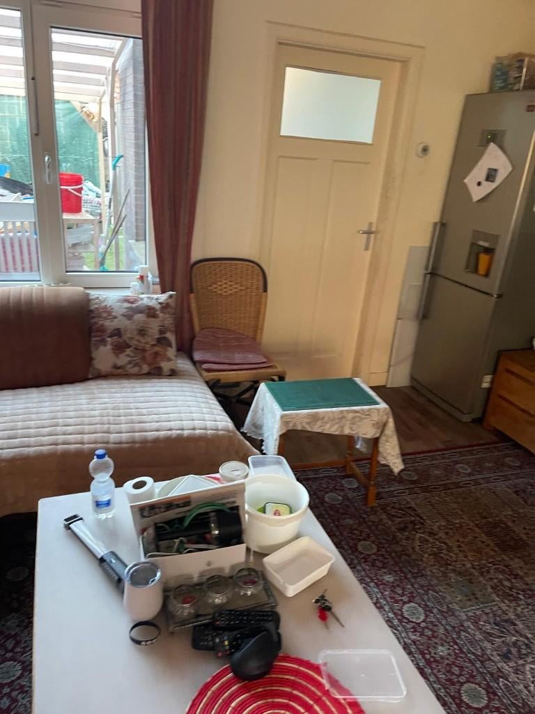 Kamer voor een dame te huur, Huizen en Kamers, Kamers te huur, Minder dan 20 m², Den Haag