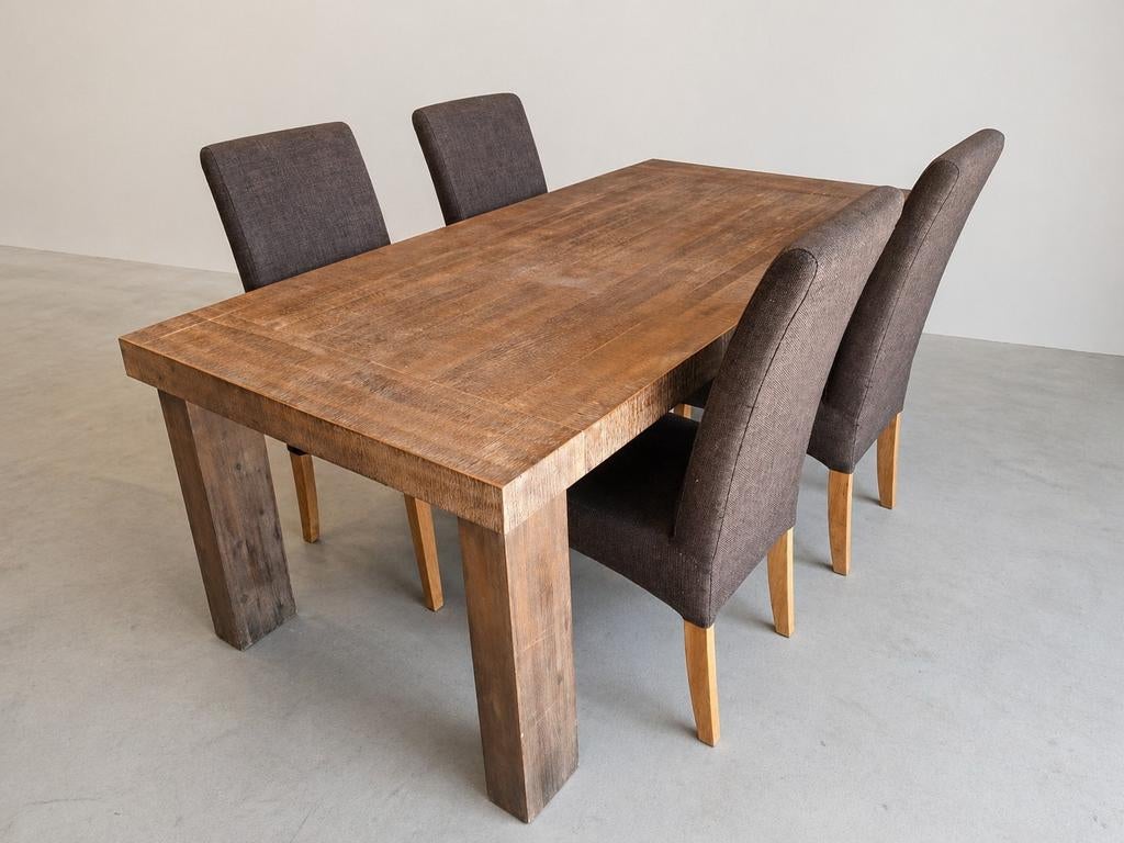 Robuuste houten eettafel met 4 stoelen, zie foto's, Ophalen, Gebruikt, 100 tot 150 cm, 50 tot 100 cm