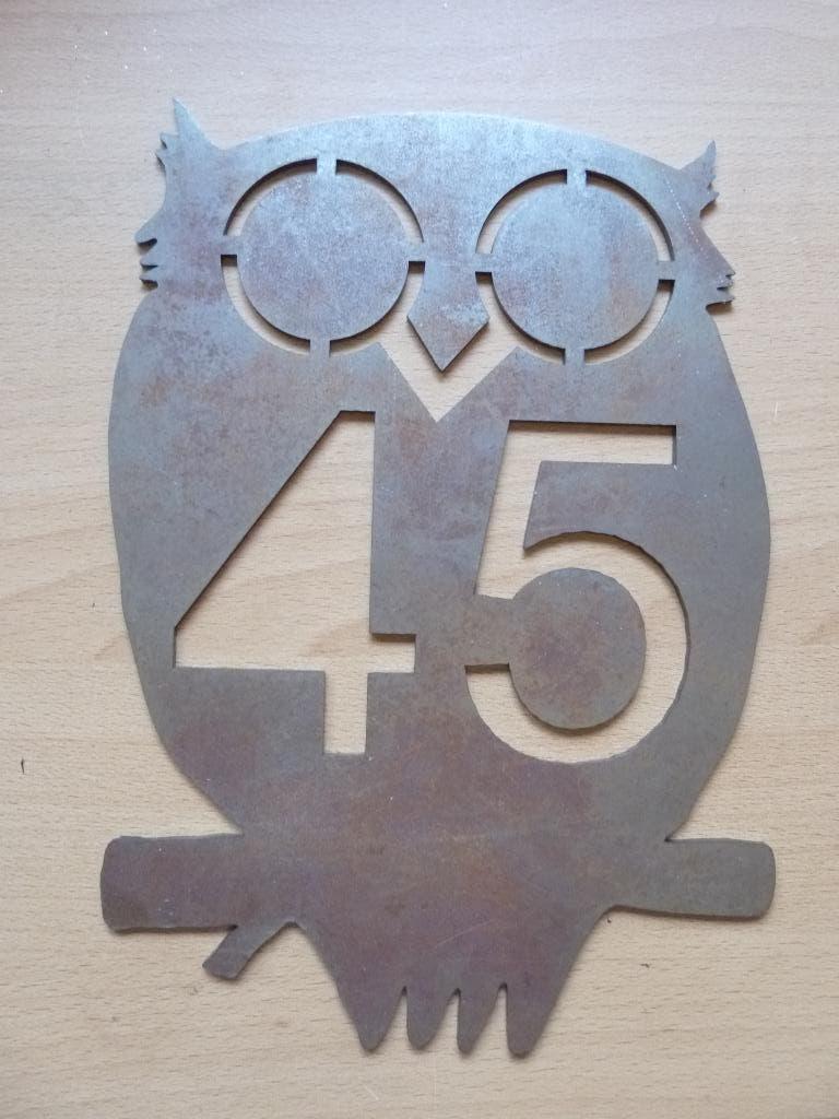 Metalen Uil als Huisnummerplaat nr. 45, Antiek en Kunst, Ophalen of Verzenden
