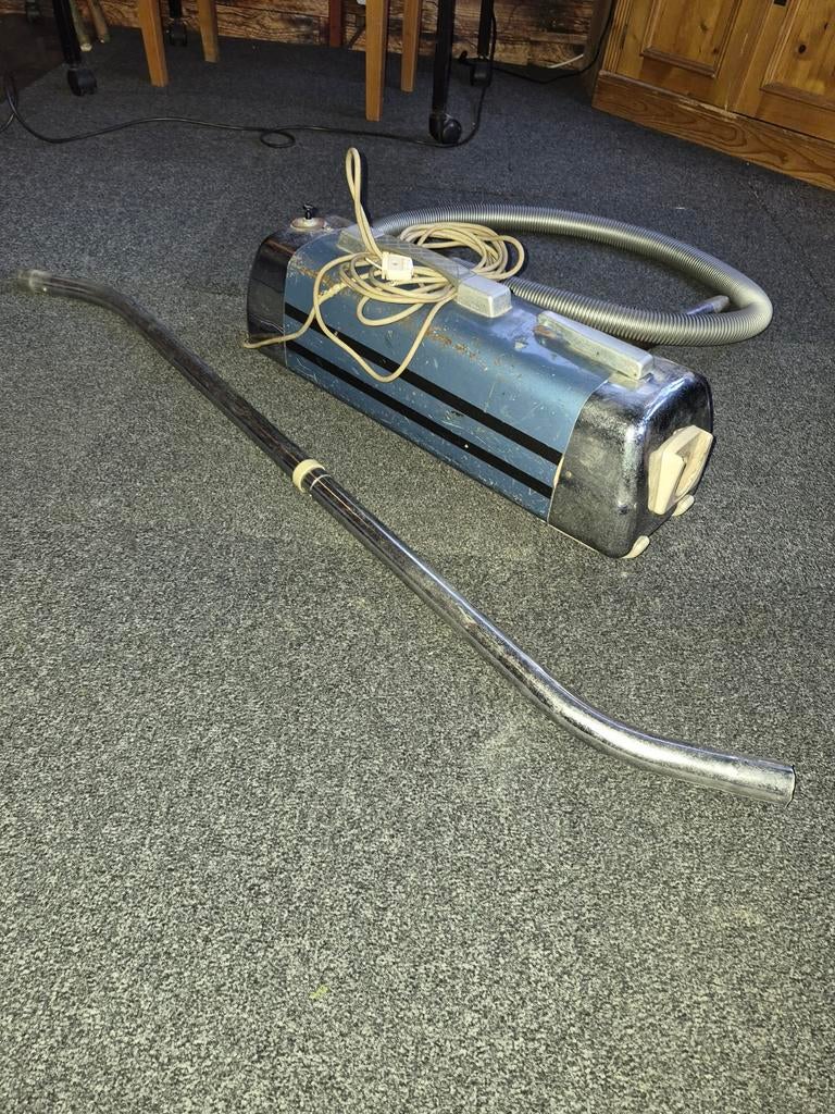 Oude stofzuiger Holland Electro Rotterdam, Ophalen