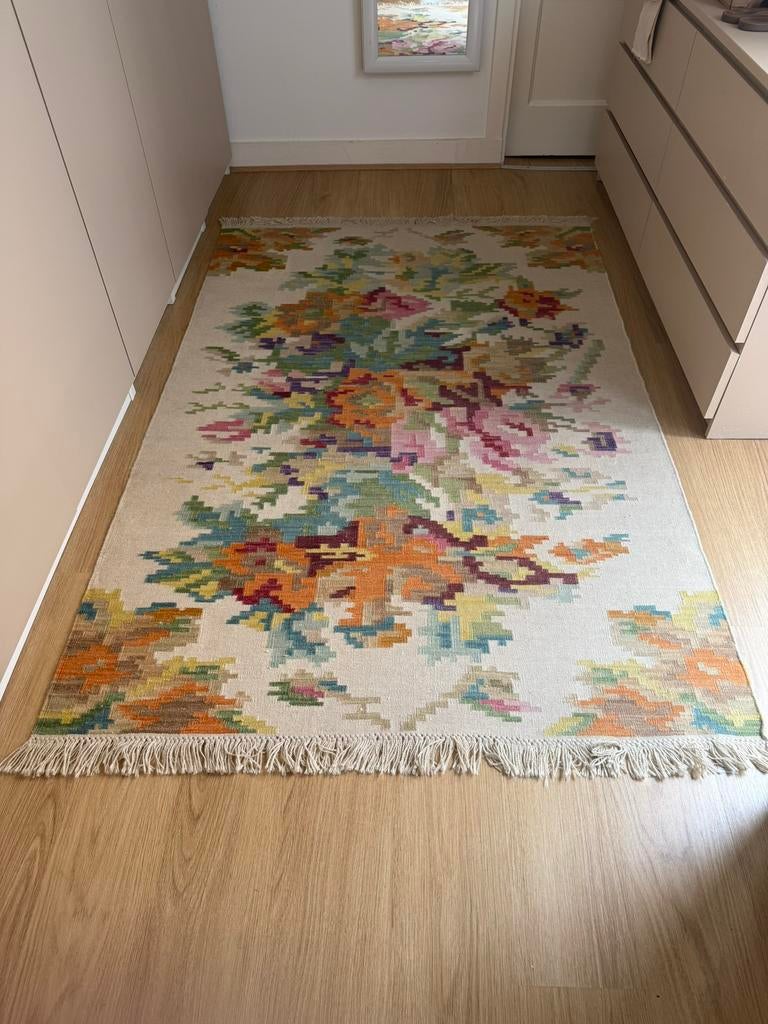 Vintage Rozenkelim 200x140cm, Huis en Inrichting, Stoffering | Tapijten en Kleden, 100 tot 150 cm, 200 cm of meer, Ophalen of Verzenden