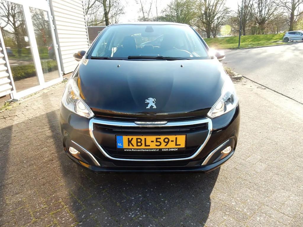 Peugeot 208 1.2 VTi URBAN SOUL*CR CONTR*STL VER € 6.950,00, Auto's, Peugeot, Stof, Gebruikt, 1199 cc, 82 pk