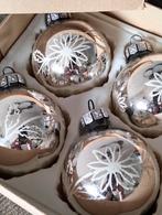 Vintage kerstversiering - glazen zilverkleurige kerstballen, Diversen, Kerst, Ophalen of Verzenden, Gebruikt