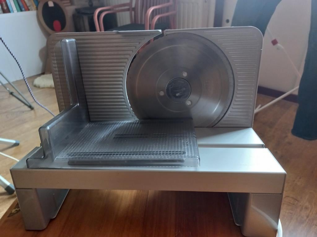 Snijmachine, Ophalen, Zo goed als nieuw