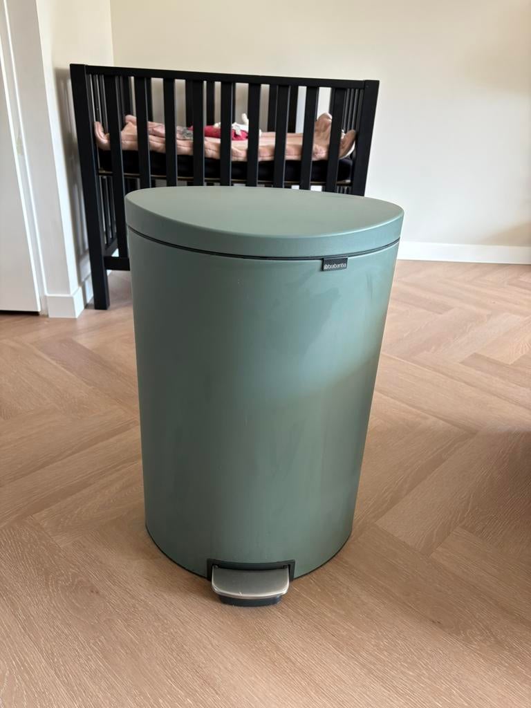 Brabantia prullenbak 40L, Ophalen, Met pedaal, 50 tot 75 cm, 40 liter of meer