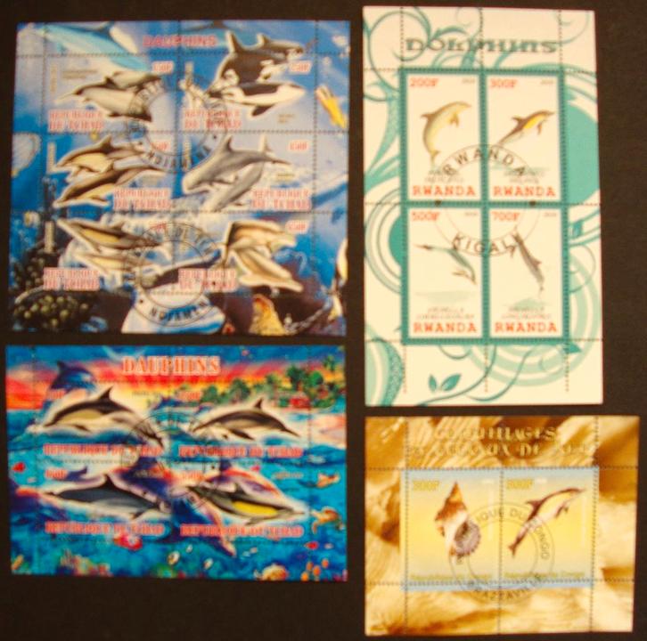 - 721 - 4 Blokken/blokjes met Dolfijnen., Postzegels en Munten, Postzegels | Thematische zegels, Gestempeld, Dier of Natuur, Verzenden