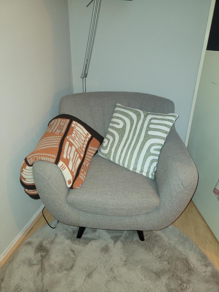 Grijze fauteuil - Comfortabel en stijlvol, Ophalen, Gebruikt, 75 tot 100 cm, 75 tot 100 cm