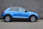 Volkswagen T-Roc 1.5 TSI 150pk DSG Sport | Panoramadak | Nav, Auto's, Volkswagen, 12 maanden, Stof, Blauw, Origineel Nederlands