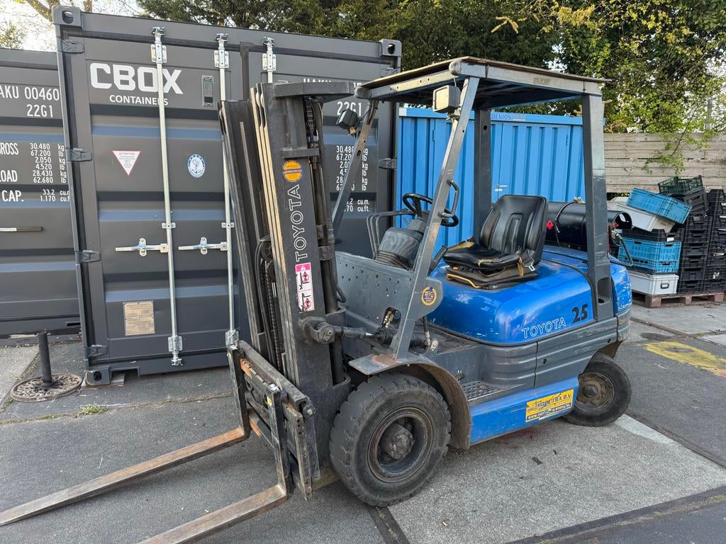 Toyota Heftruck 2,5 ton lpg freelift sideshift nw accu, 2000 tot 3000 kg, Ophalen, LPG, Heftruck