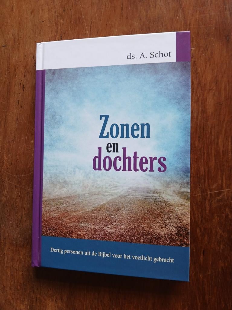 WD015. Schot - Zonen en dochters, Boeken, Godsdienst en Theologie, Zo goed als nieuw, Ophalen of Verzenden
