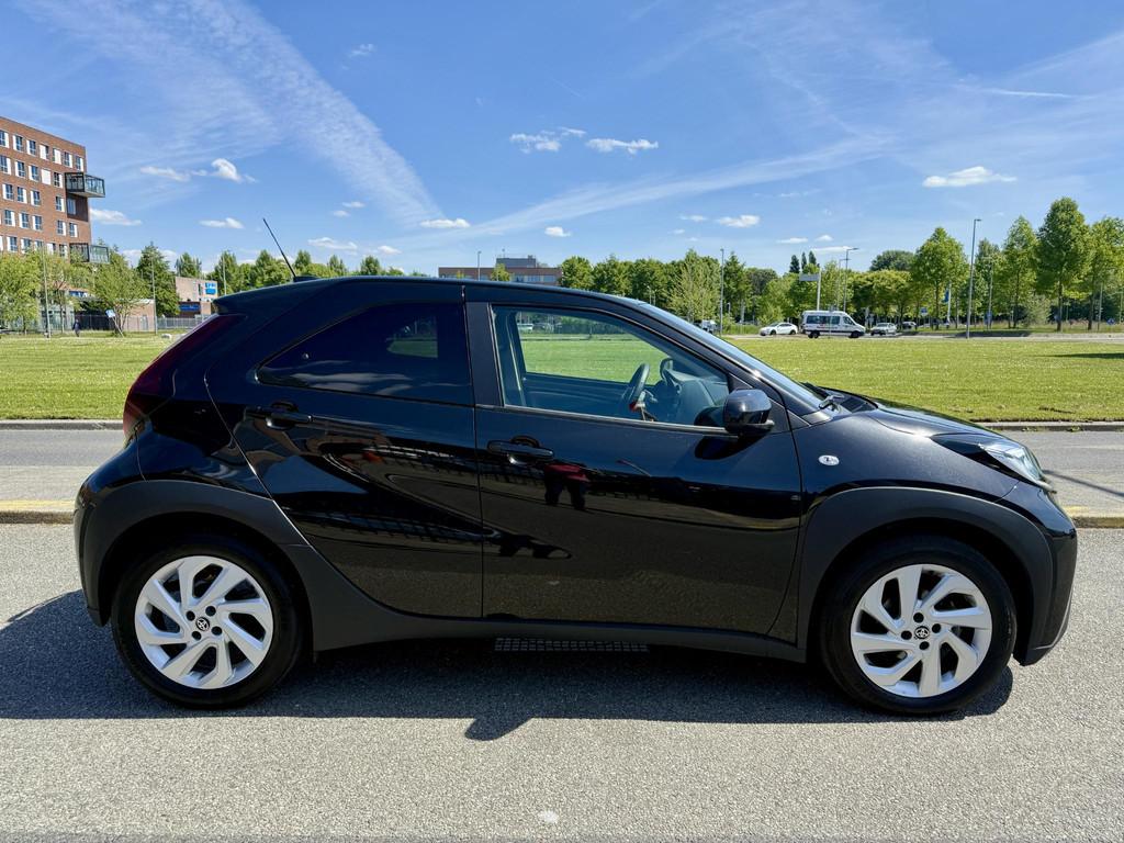 Toyota Aygo X 1.0 VVT-i First Carplay / Clima / Cruise / Bov, Auto's, Toyota, 12 maanden, Stof, Gebruikt, Euro 6