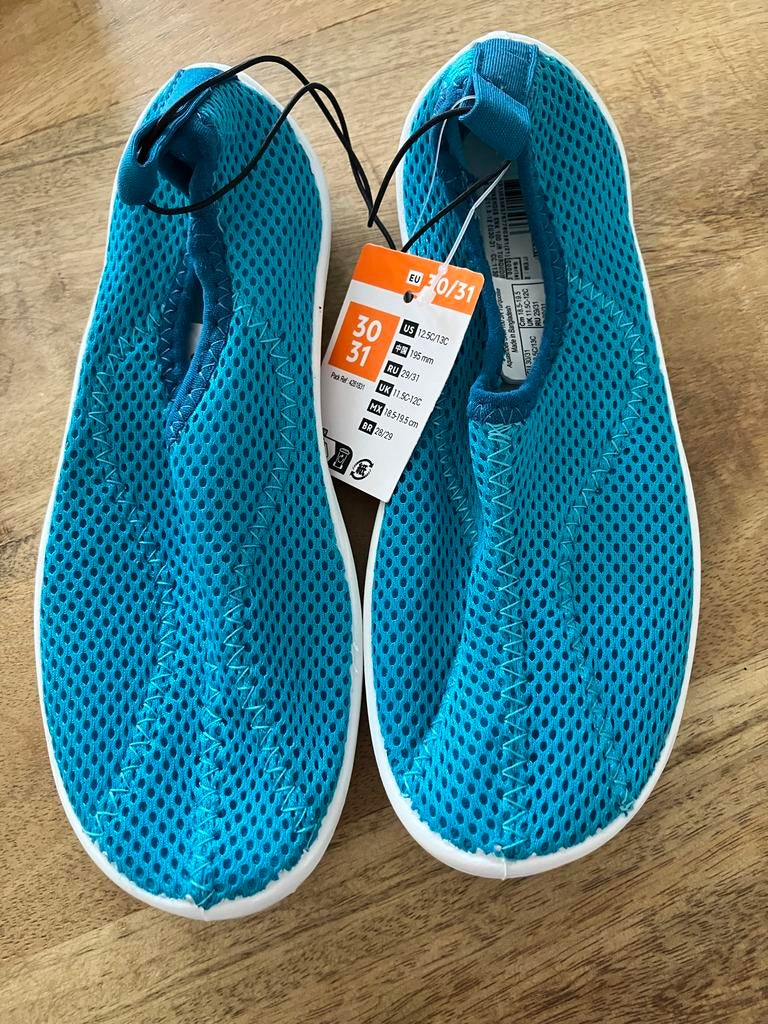 Nieuwe Decathlon zwemschoenen maat 30/31, Ophalen of Verzenden, Nieuw, Kind
