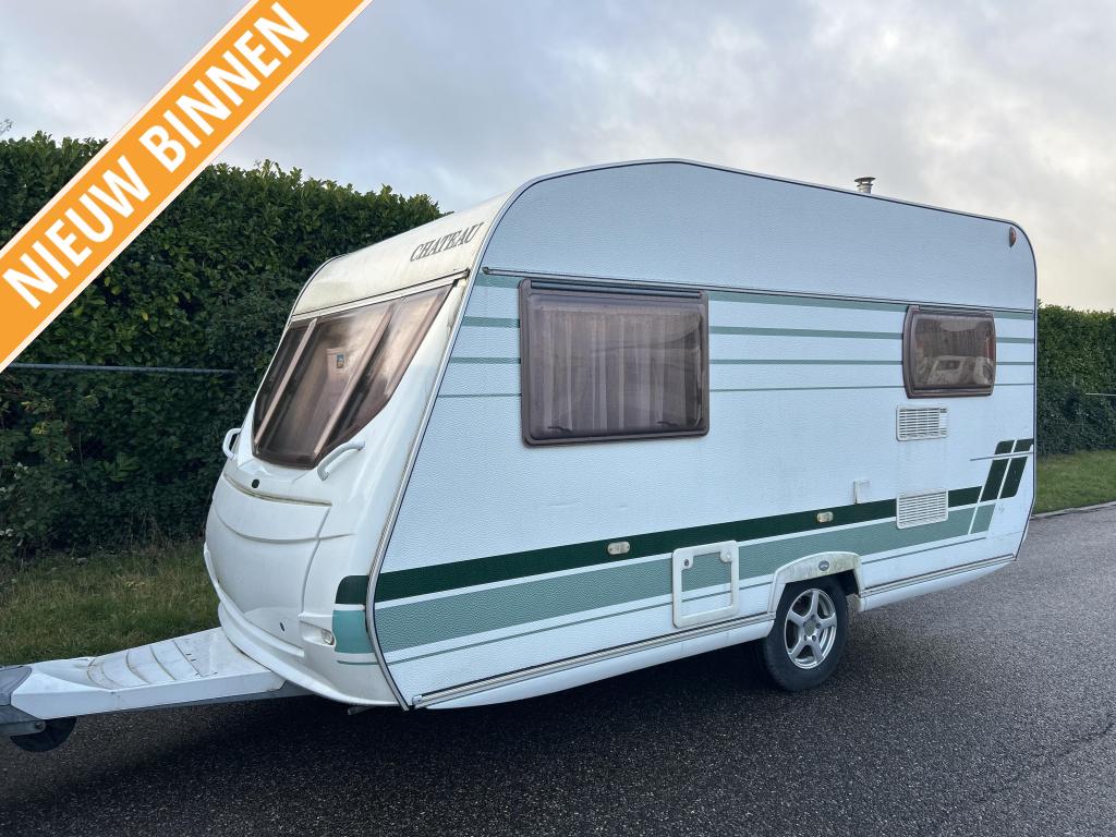 CHATEAU 390 CT 2004 RONDZIT TOILET LUIFEL, Caravans en Kamperen, Chateau, Rondzit, Tot en met 2, Niet ingevuld