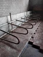 zwevende ligboxen  koeien en jongvee, Maart, Meerdere dieren