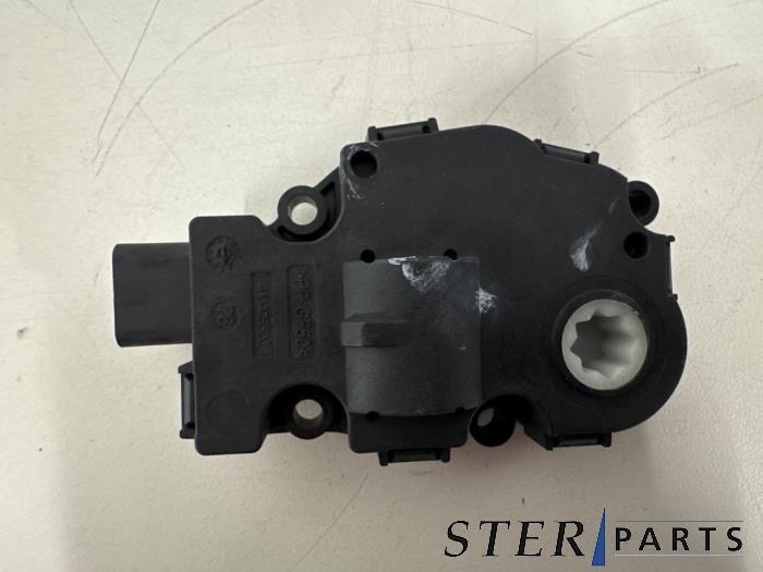 Stappenmotor van een Mercedes E-Klasse, Gebruikt, -, Ophalen of Verzenden, -