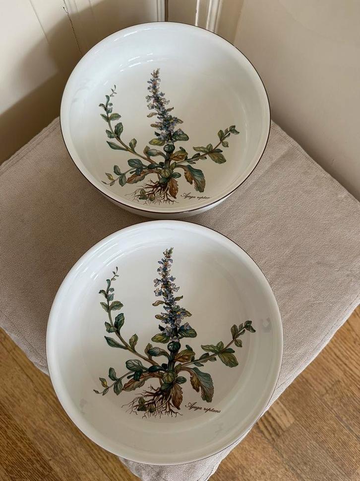 Villeroy &Boch Botanica 2 salade kommen/schalen Scheveningen, Huis en Inrichting, Keuken | Servies, Zo goed als nieuw, Schaal of Schalen