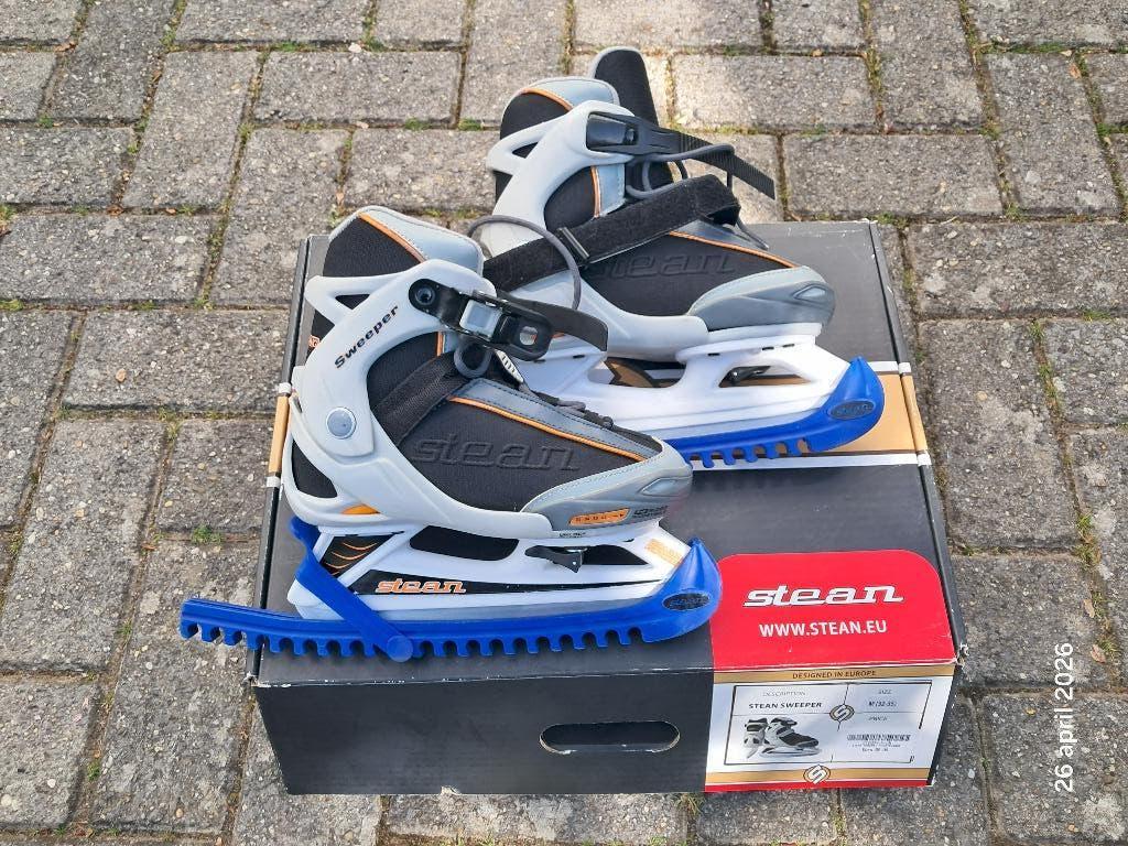 Schaatsen Stean Sweeper verstelbaar maat 32-35, Ophalen of Verzenden, Zo goed als nieuw, Kunstschaatsen, Overige merken