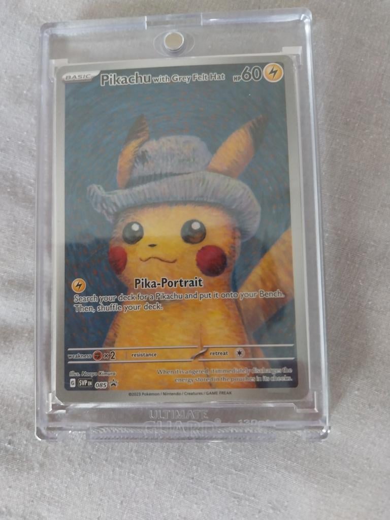 Pikachu met Grijze Vilthoed Pokémon kaart, Ophalen, Nieuw