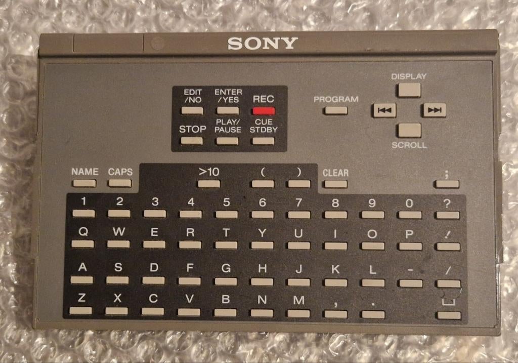 Sony RM-DC1 MiniDisc QWERTY cable Remote control, Ophalen of Verzenden, Zo goed als nieuw