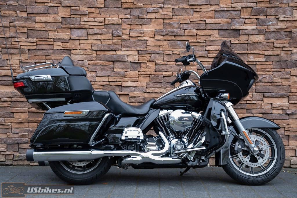 Harley-Davidson FLTRU Road Glide Ultra 103 (bj 2016), Motoren, Motoren | Harley-Davidson, 1690 cc, Info@harley-davidson.com, Bedrijf