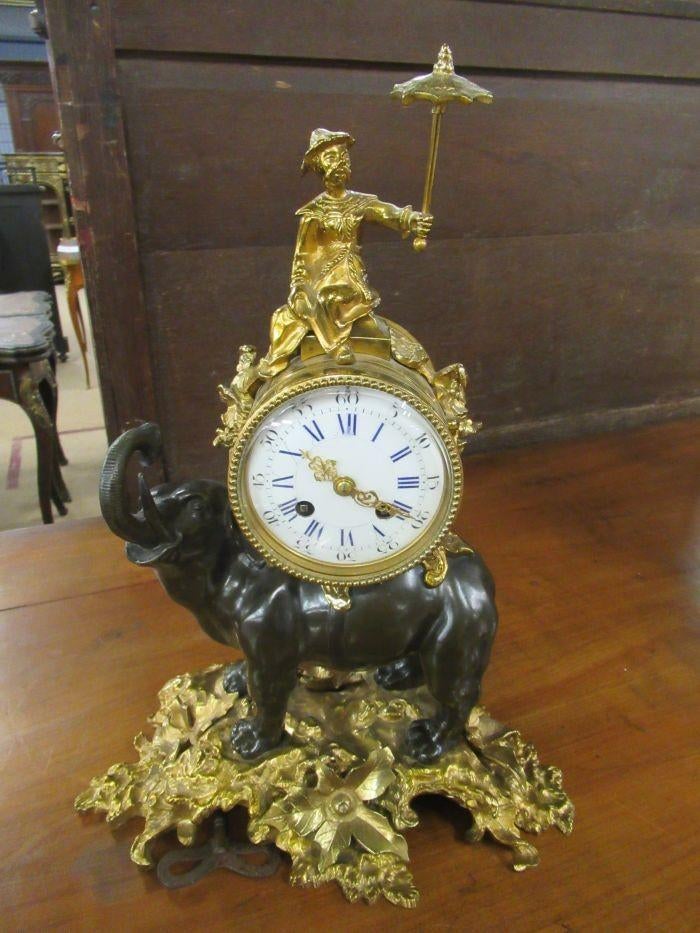 Oer 10371 ANTIEKE 19e eeuwse olifant pendule, Antiek en Kunst, Antiek | Klokken, Ophalen