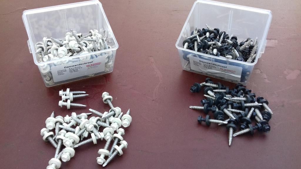 dakplaten kleur antraciet uit voorraad leverbaar € 7,95,- m², Dakplaat of Dakpanplaat, Overige kleuren, Nieuw, Ophalen of Verzenden