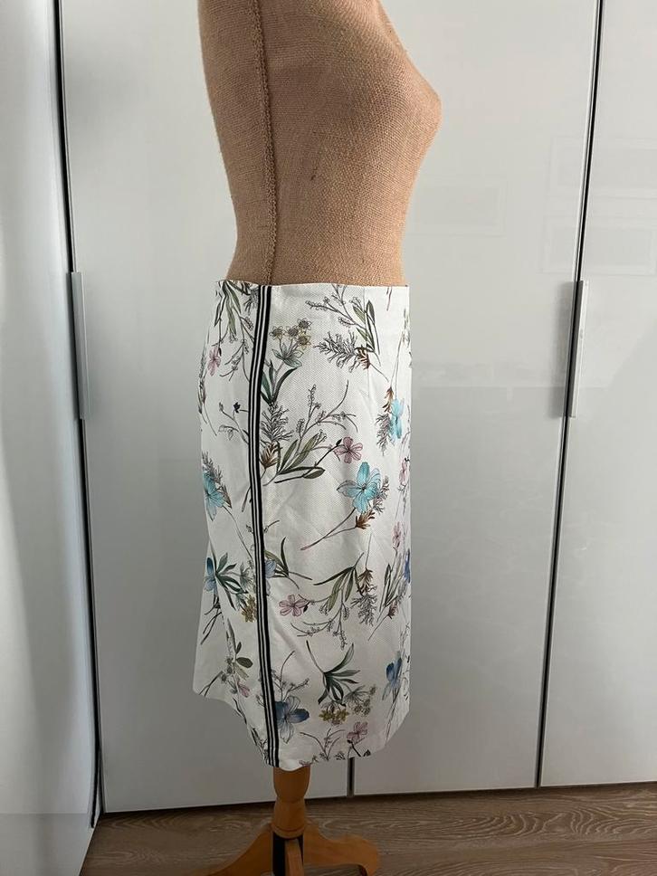 Zomerse rok, Kleding | Dames, Rokken, Zo goed als nieuw, Maat 42/44 (L), Overige kleuren, Knielengte, Ophalen of Verzenden